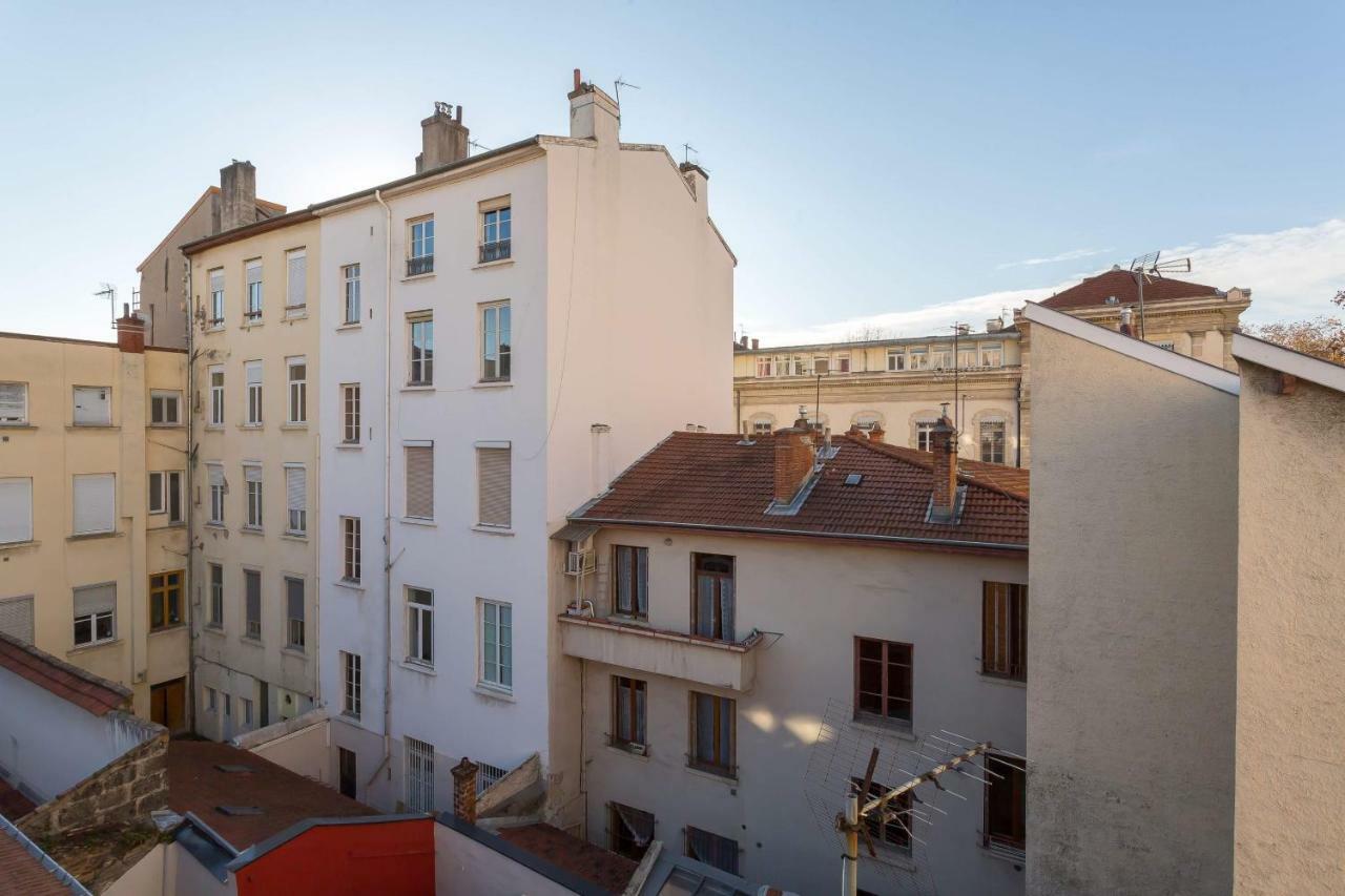Cocon Des Artistes Apartment Lyon Exterior photo